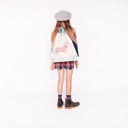 コーギーをモチーフにした女児用ナップザック